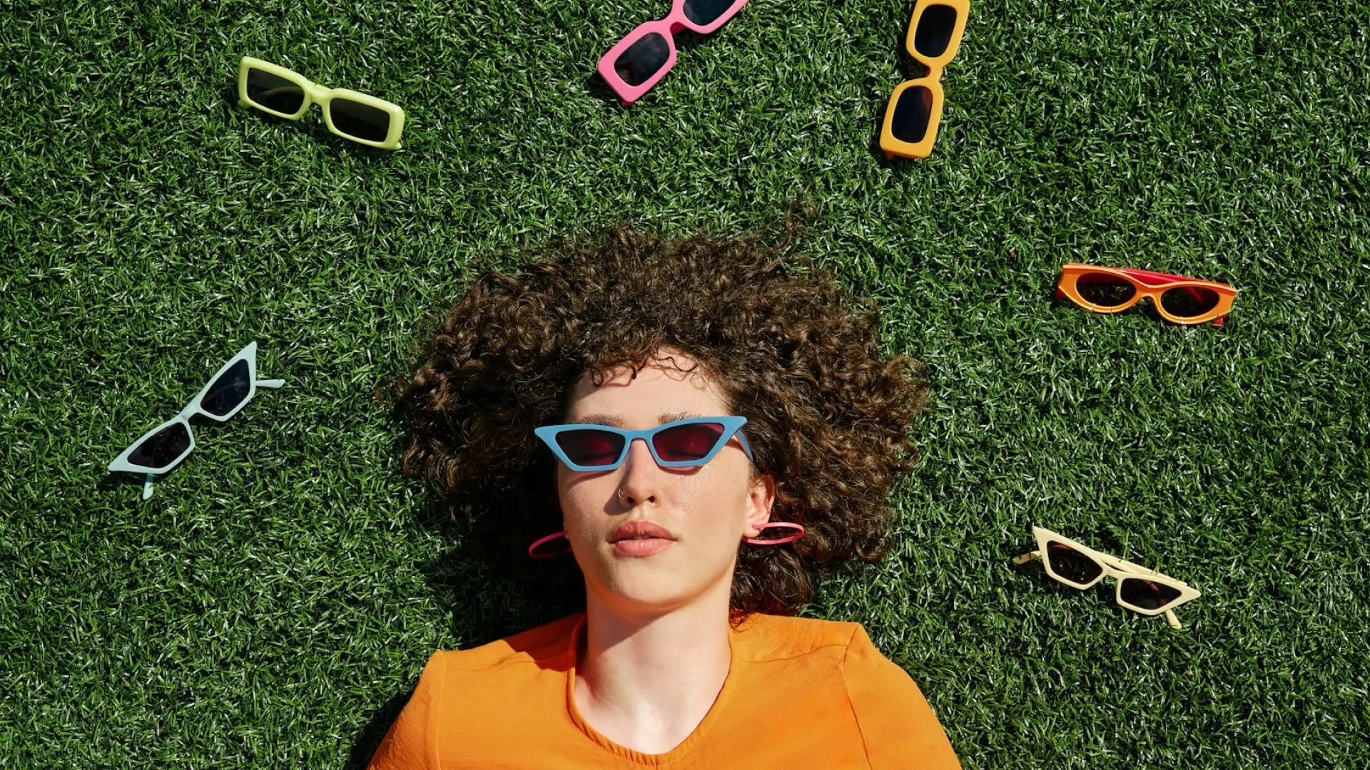 Why Reader Sunglasses are a Must-Have for Book Lovers