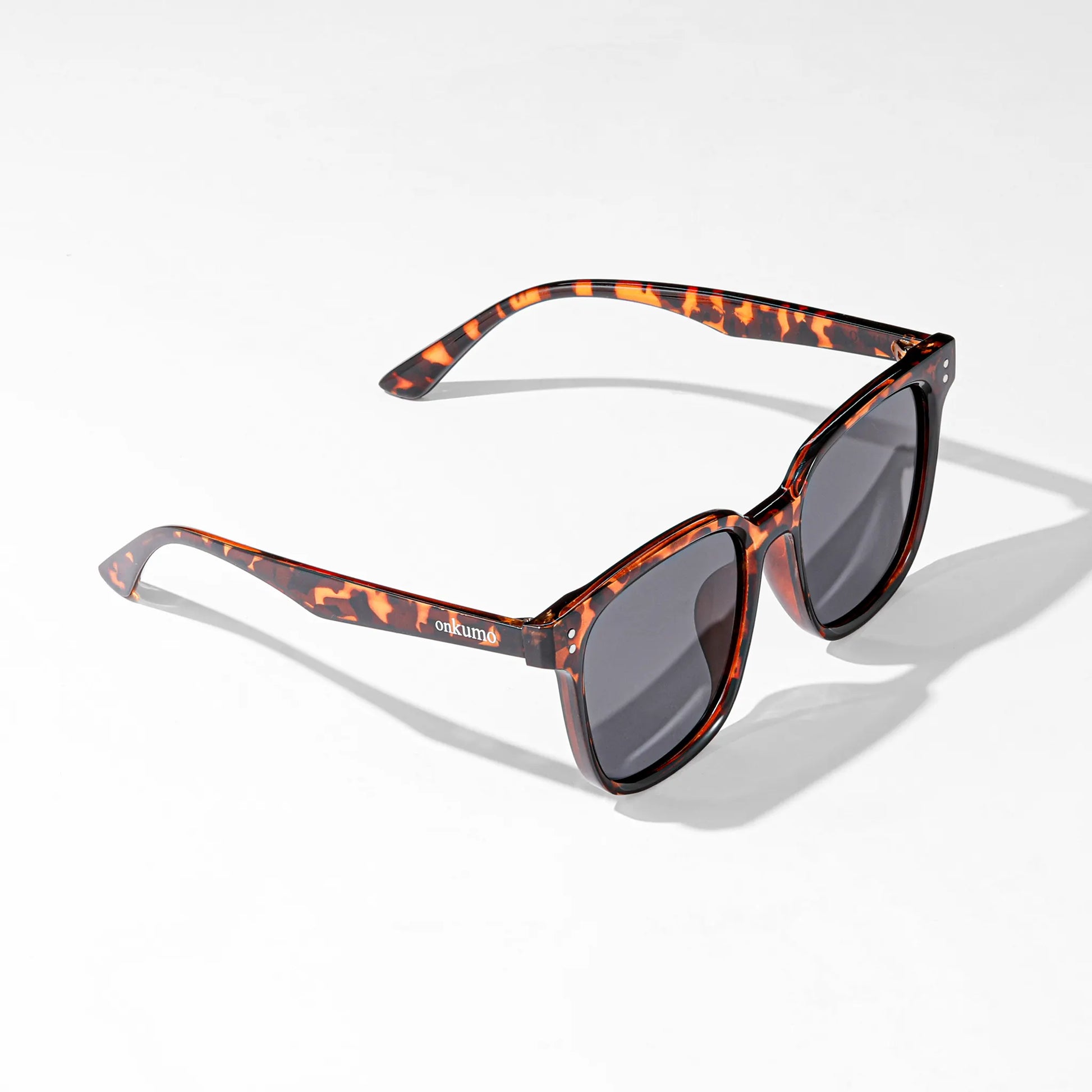 Chic Voyager Sunglasses